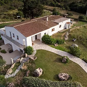 Lu Lisandru Bed & Breakfast Abbiadori